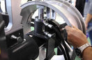 Dévoilage jantes aluminium : réparation et redressage | Auto AK